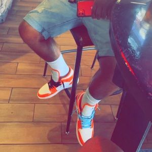 Meet your Posher, Bobby